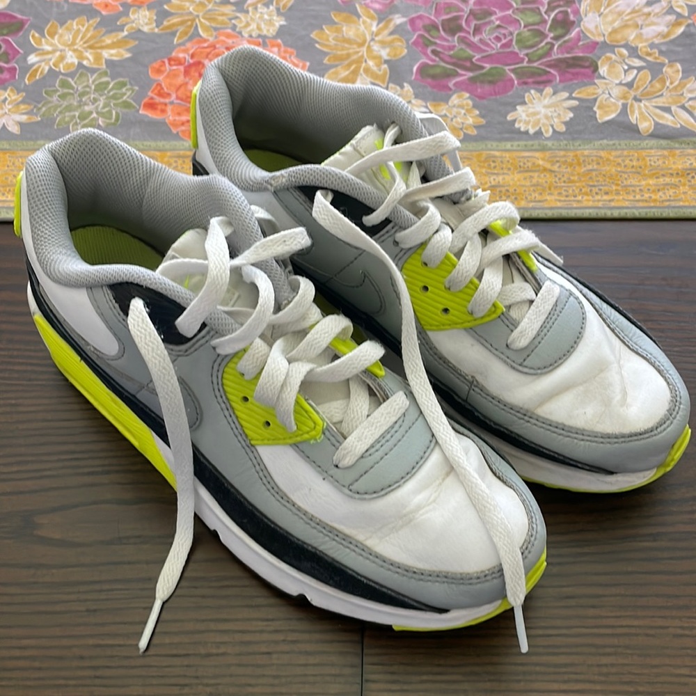 Youth Nike Air Max